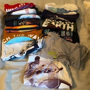Bundle of 13 short sleeve shirts.